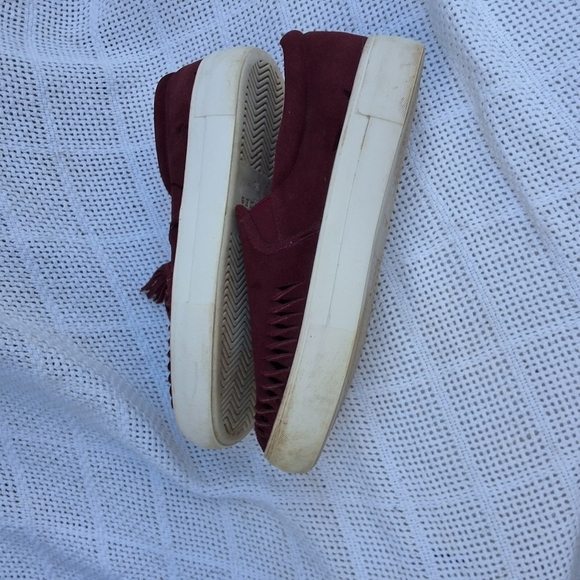 J.J. Slides Wine Suede Tassel Slip On Sneakers Womens Size 10 Boho Fringe - Picture 10 of 10
